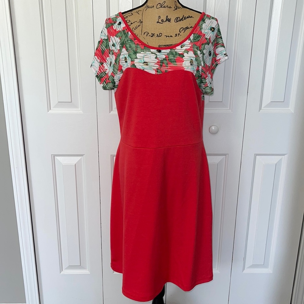 NWOT Angela Collection Red Floral Dress